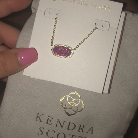Kendra Scott Jewelry - Kendra Scott Necklace
